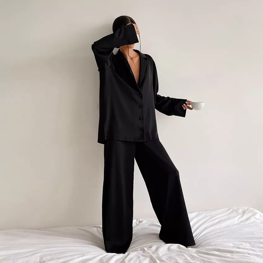 Oversized Satin Silk Sleepwear Low Cut Sexy Pajamas For Women Single-Breasted